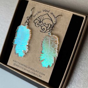 Feather jewelry brings the free feeling