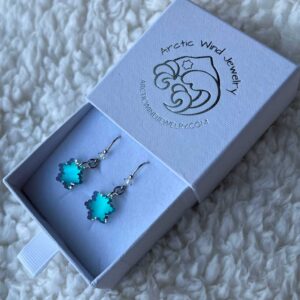 Northern lights snowflakes earrings - Arctic wind jewelry