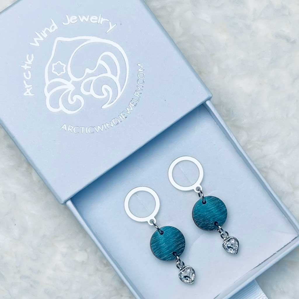Polar Lights Wooden Sterling Silver 925 with Crystal Heart -earrings bring the magical northern winter and northern lights to you